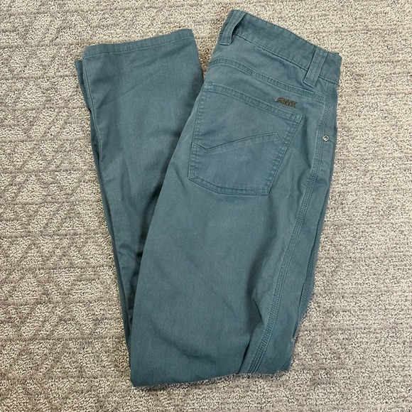 Mountain Khakis Mens Modern Fit Larimer Pant 30x32 Blue Casual Work Hiking - Picture 1 of 7